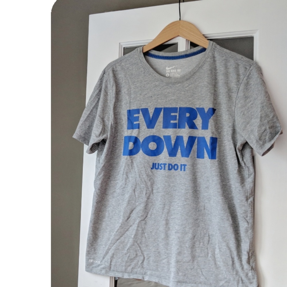 ‼️ Nike Dry Fit Football Tee Size M